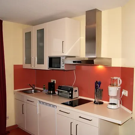 Rondell An Der Jasmund-therme Apartment