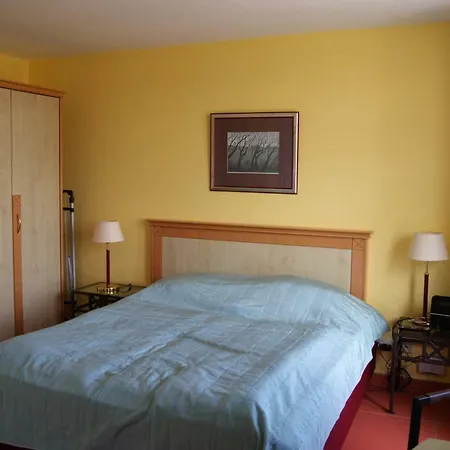 Rondell An Der Jasmund-therme Apartment *